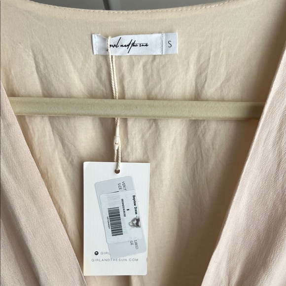 Girl and the Sun V Neck Linen Dress Maxi NWT - Picture 2 of 4